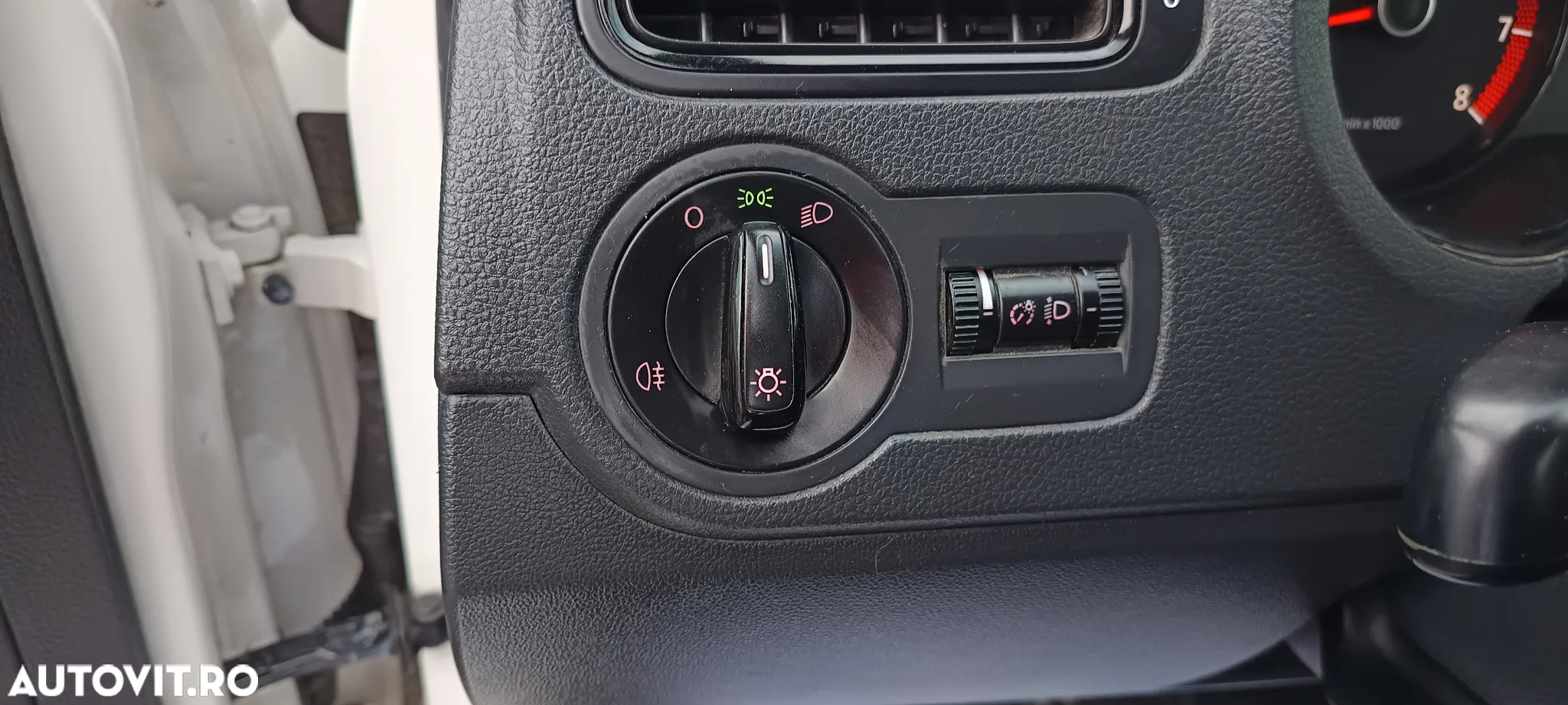 Volkswagen Polo 1.2 Life - 26