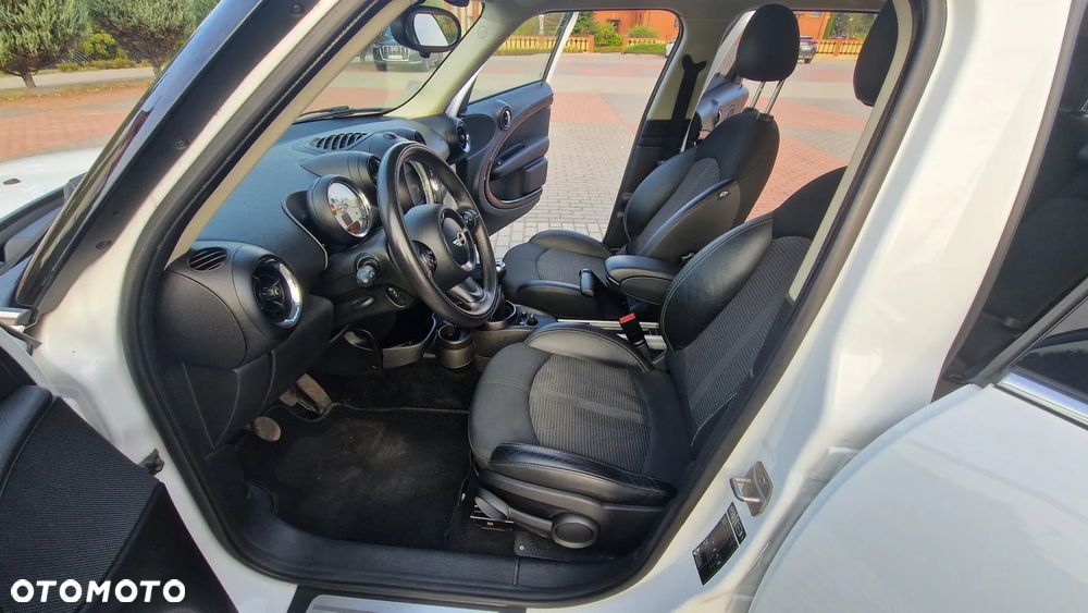 MINI Countryman One D - 9