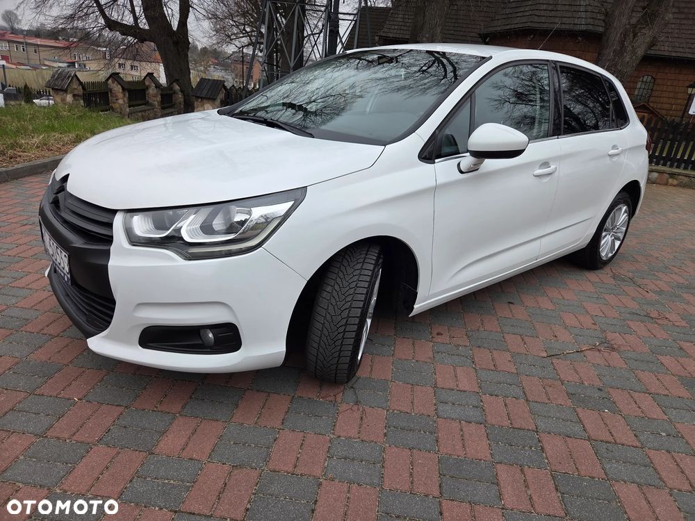 Citroën C4 BlueHDi 100 Selection - 11