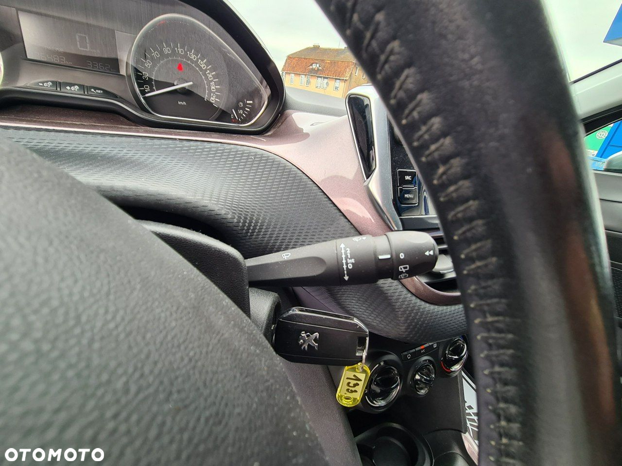 Peugeot 2008 1.6 e-HDi Active S&S - 19
