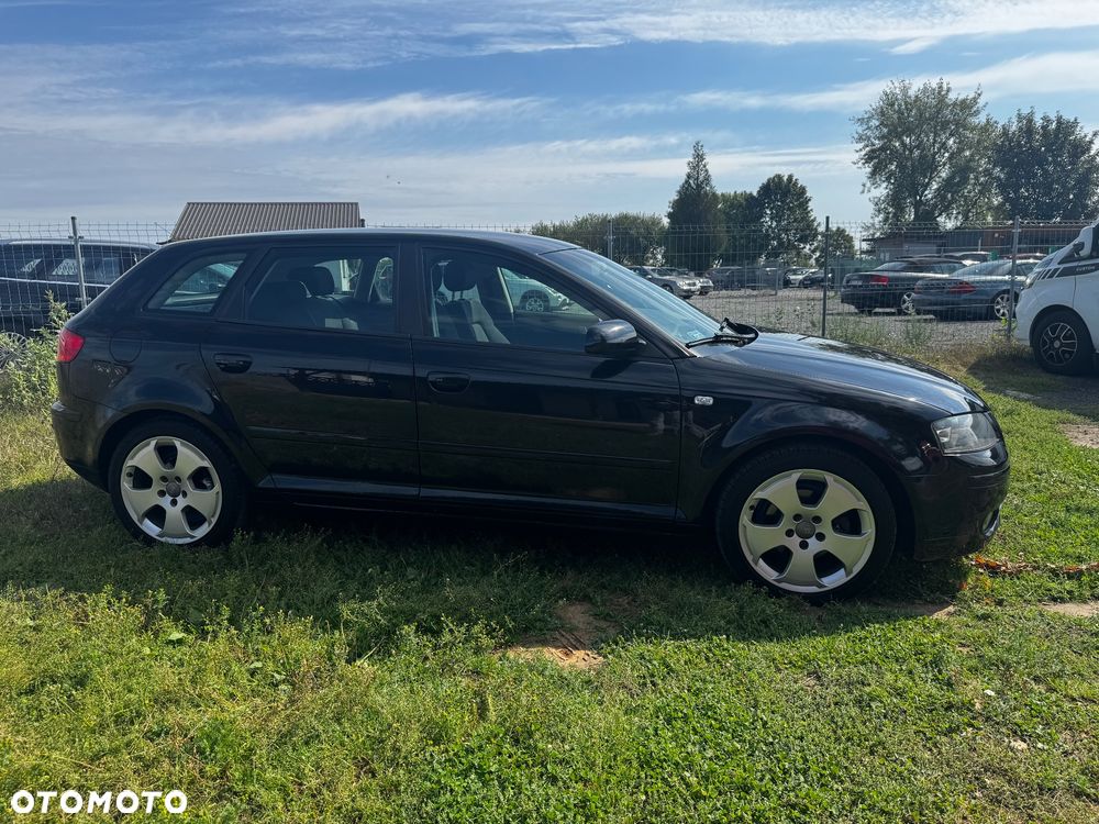 Audi A3 Sportback 1.6 Ambiente - 5