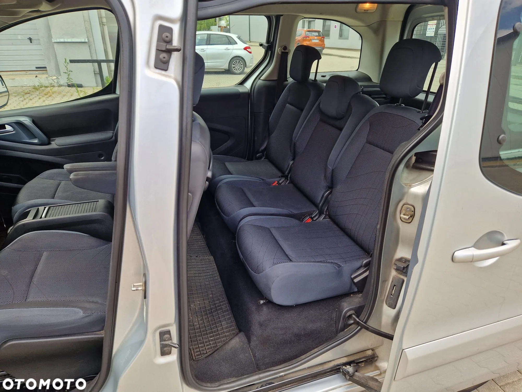 Peugeot Partner 1.6 HDi Trendy - 9