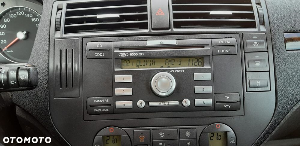 Ford Focus C-Max 1.8 Ghia - 19