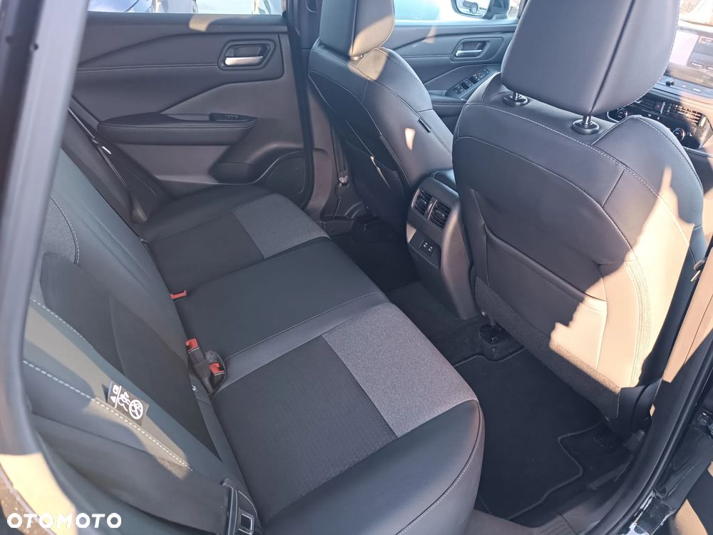 Nissan Qashqai - 22