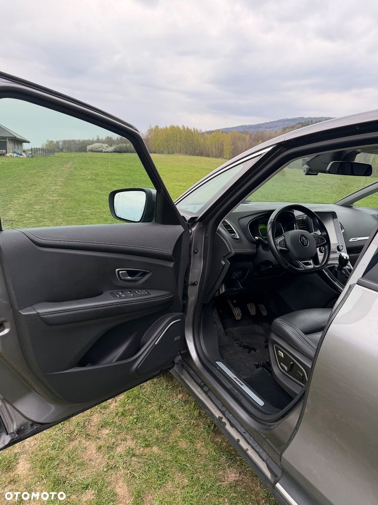 Renault Scenic - 6