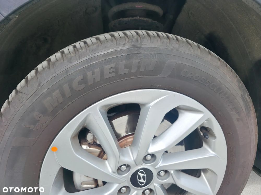 Hyundai Tucson 1.6 GDI BlueDrive Comfort 2WD - 12