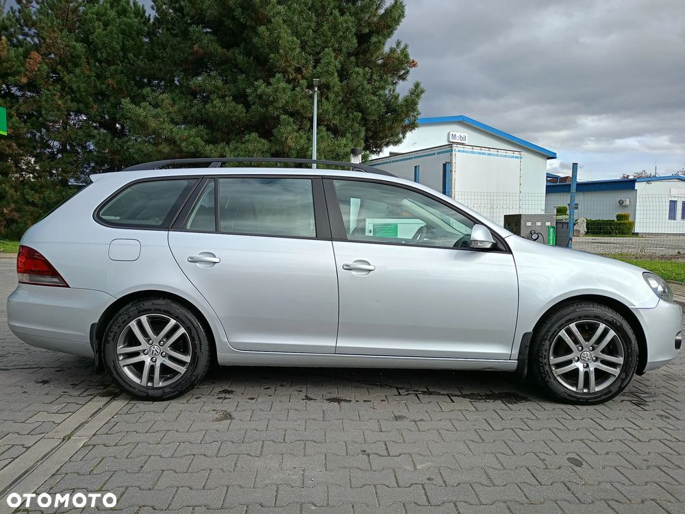 Volkswagen Golf VI 1.6 TDI BlueMot Comfortline DSG - 12