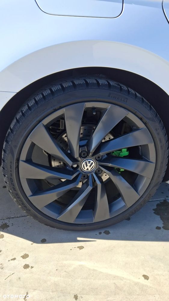 Volkswagen Arteon 2.0 TDI Bi-Turbo SCR 4Mot R-Line Edition DSG - 24