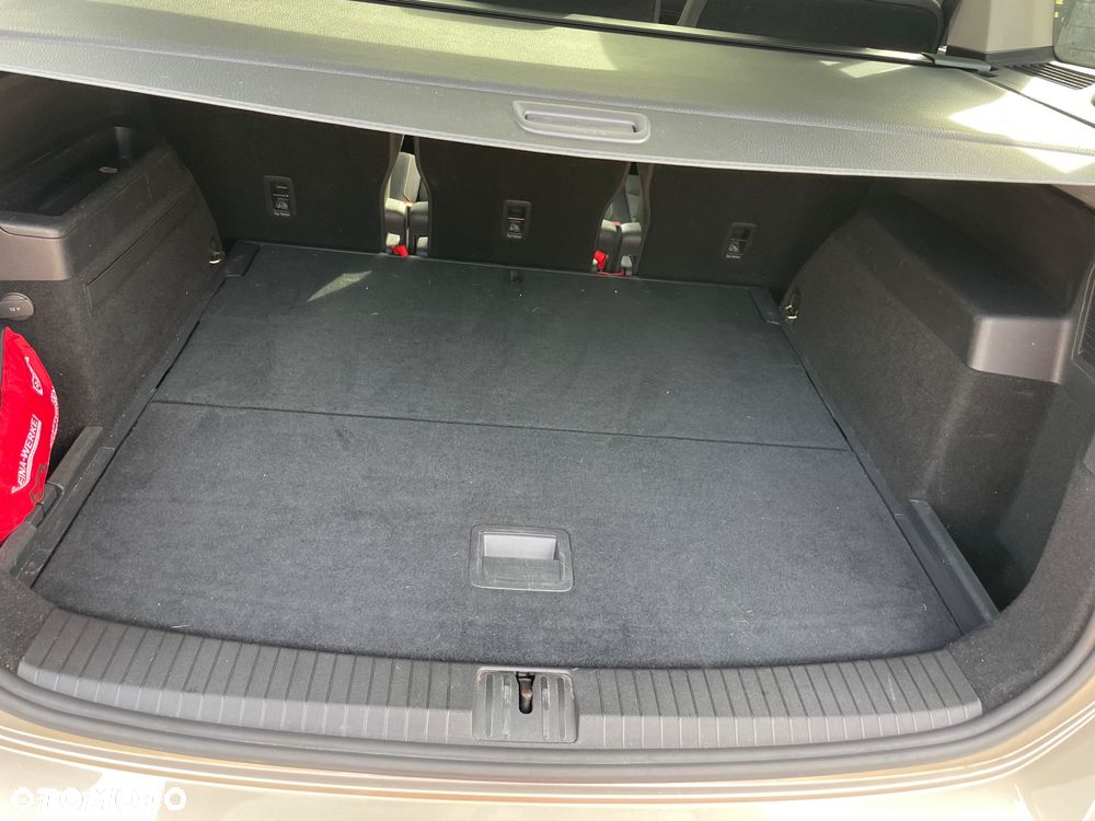 Volkswagen Touran 1.6 TDI SCR BlueMotion Technology Comfortline - 20