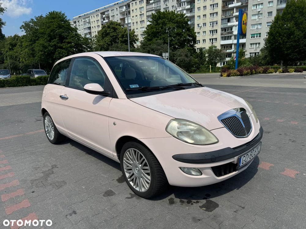 Lancia Ypsilon 1.2 16v Class - 3