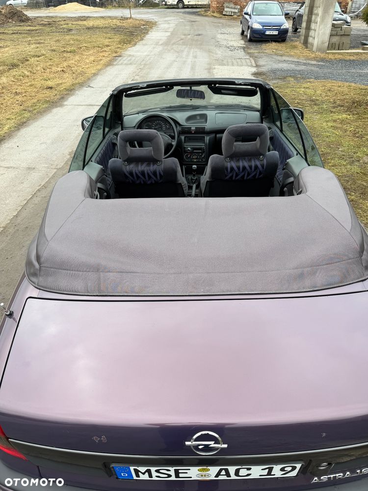 Opel Astra - 17