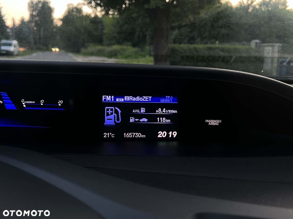 Honda Civic 1.8 Executive - 27