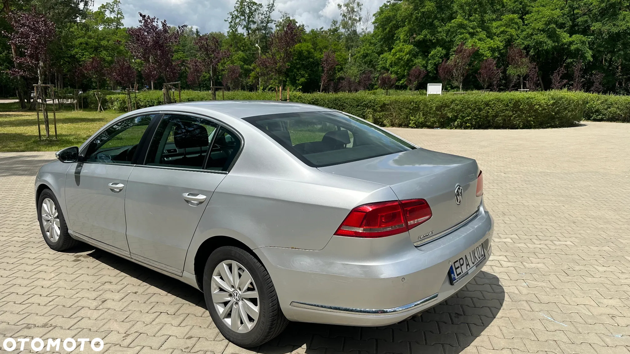 Volkswagen Passat - 9