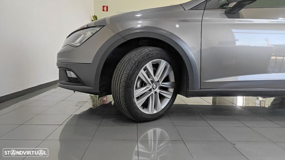 SEAT Leon X-Perience 1.6 TDi - 10