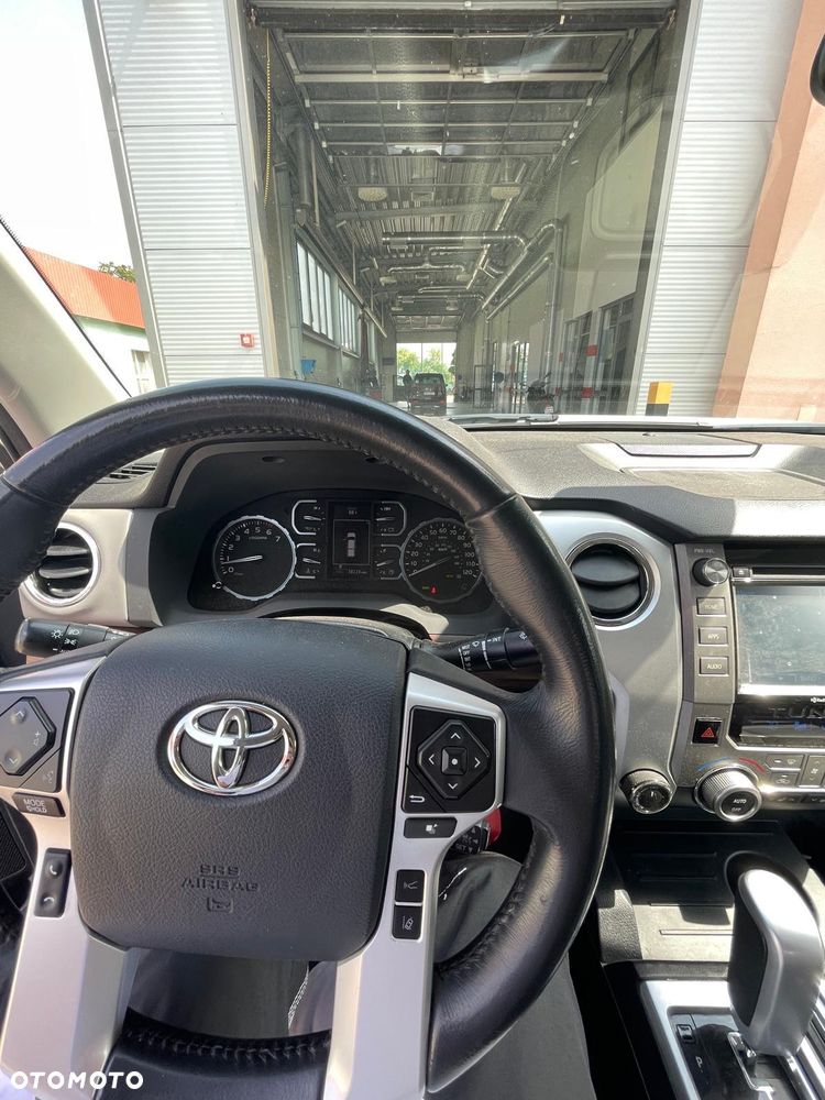 Toyota Tundra 5.7 4x4 Double Cab Limited - 22