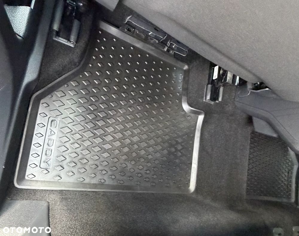 Volkswagen CADDY VAN KOMBI 5 Osobowy z homologacją cięż. N1, Mocny silnik 2.0TDI 102KM EURO-6 AQ Oszczędny i Dynamiczny Mikrobus VW, DMC-2.4t, Duża Ładowność 782kg, Homologacja na hak 1400kg, Bogate wyposażenie KOMFORT+ 100% Bezwypadkowy - 12