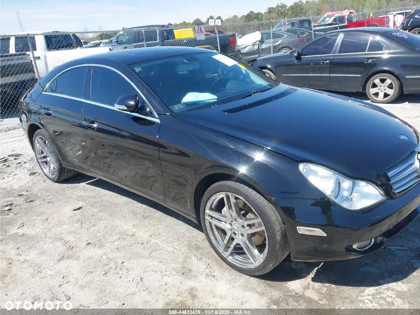 Mercedes-Benz CLS - 10