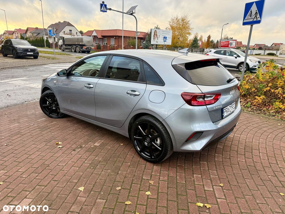 Kia Ceed 1.5 T-GDI DCT7 OPF Vision - 3