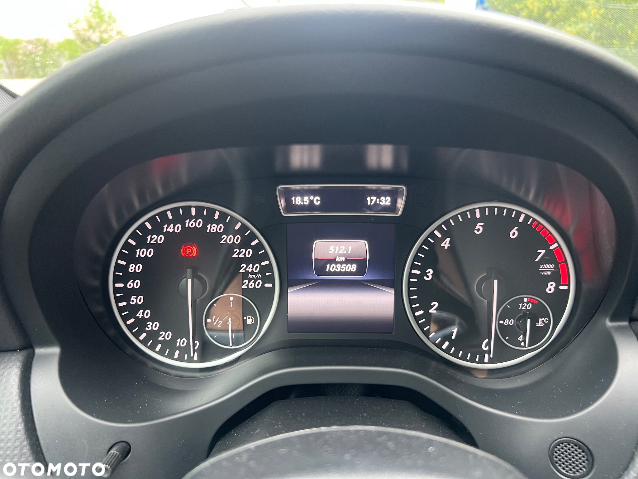 Mercedes-Benz Klasa A 180 (BlueEFFICIENCY) Urban - 10