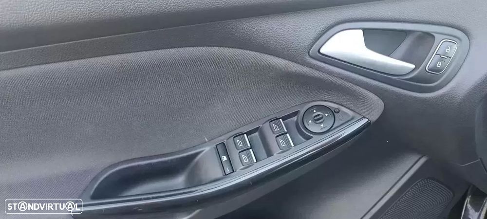 Ford Focus SW 1.5 TDCi Titanium - 10
