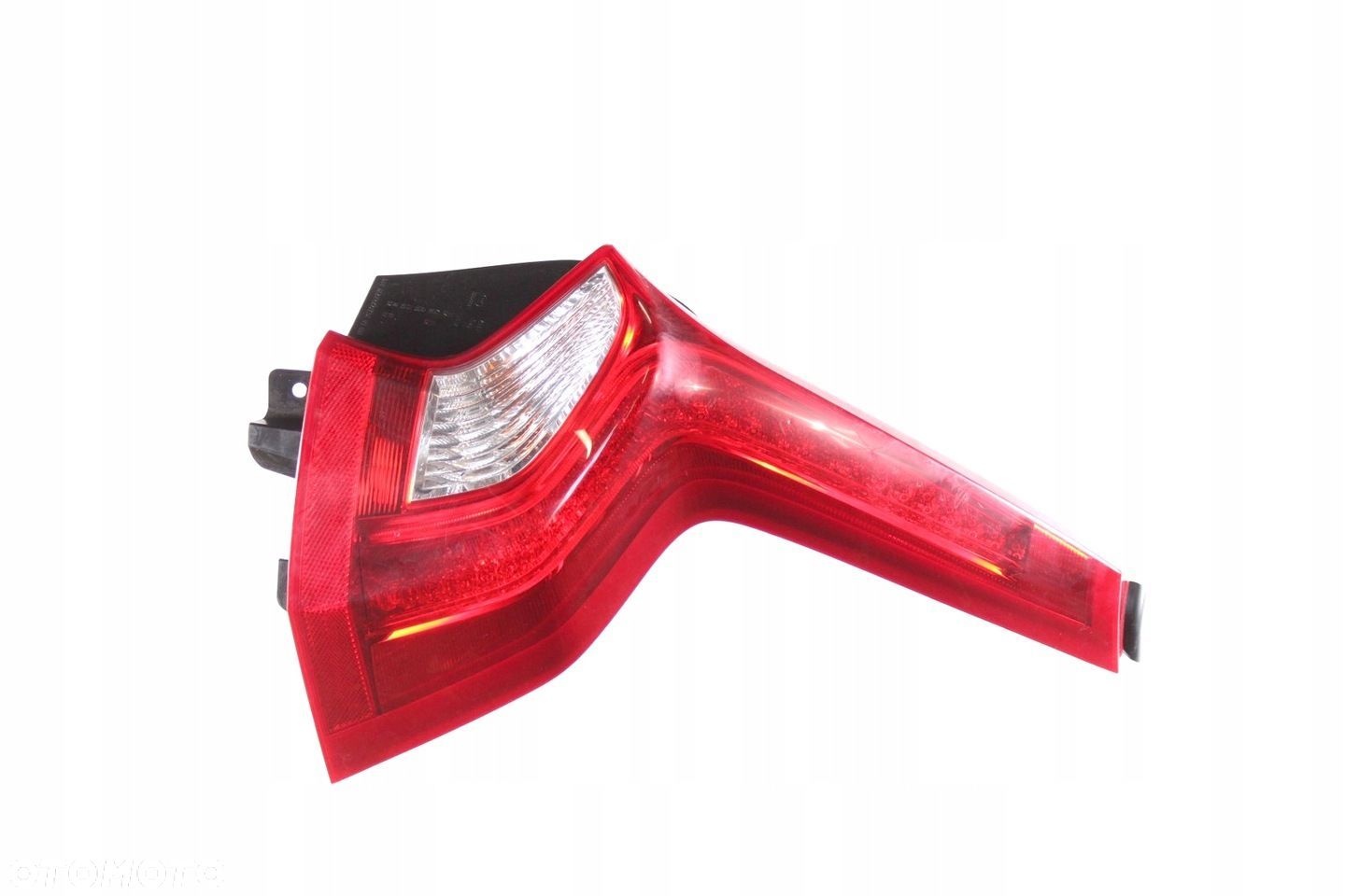 LAMPA TYŁ PRAWY PRAWA VOLVO V60 12r - 1