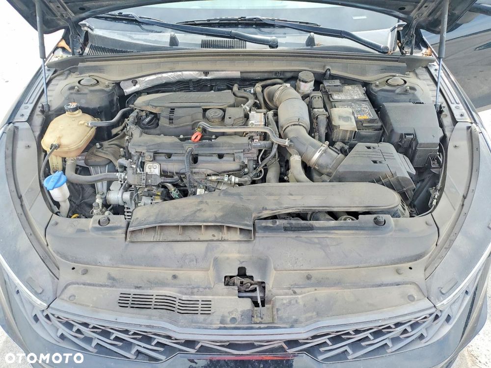 Kia K5 - 13