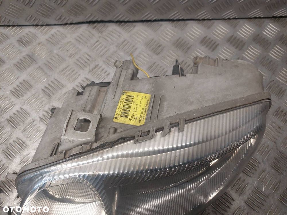 LAMPA LEWY PRZÓD + PRAWY PRZÓD ALFA ROMEO 147 I - 3
