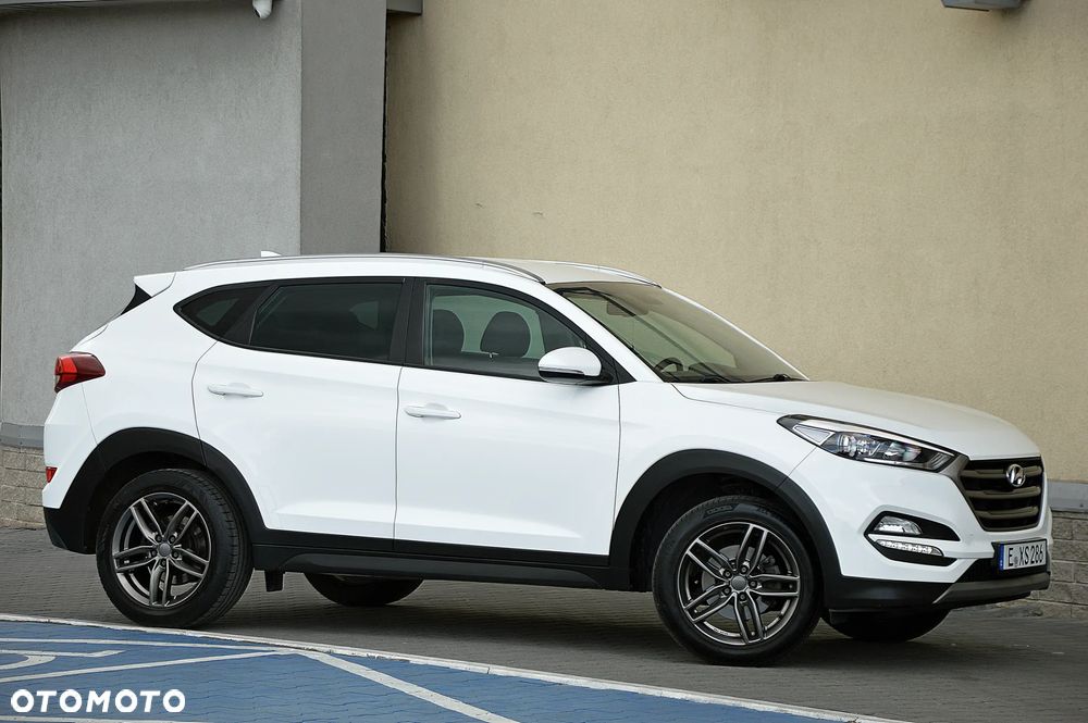 Hyundai Tucson blue 1.6 GDi 2WD Passion - 3