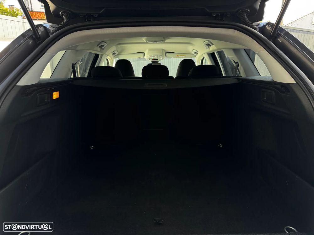 Peugeot 308 SW BlueHDi 100 Stop & Start Active Pack - 13