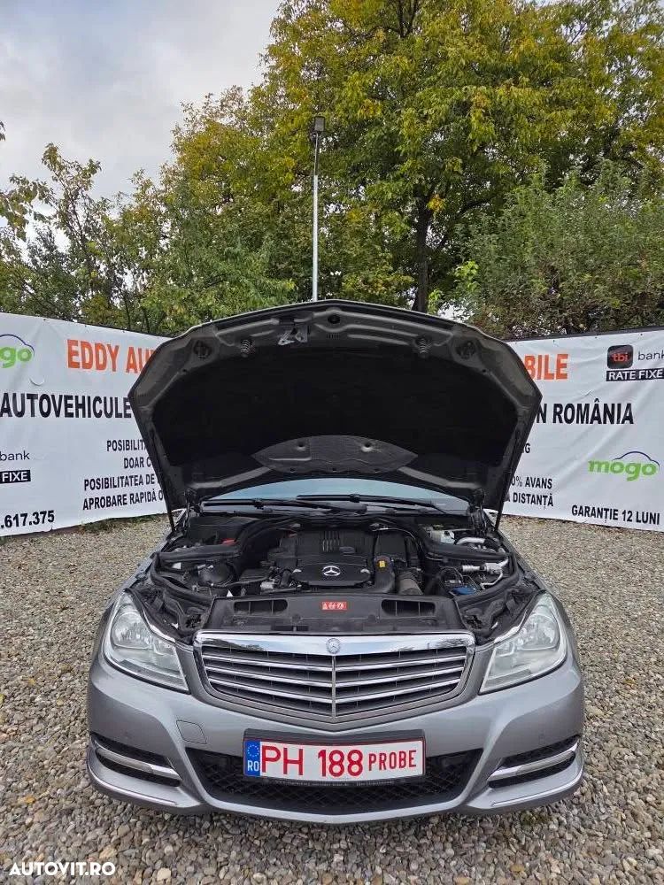 Mercedes-Benz C 180 CGI BlueEFFICIENCY Elegance - 22