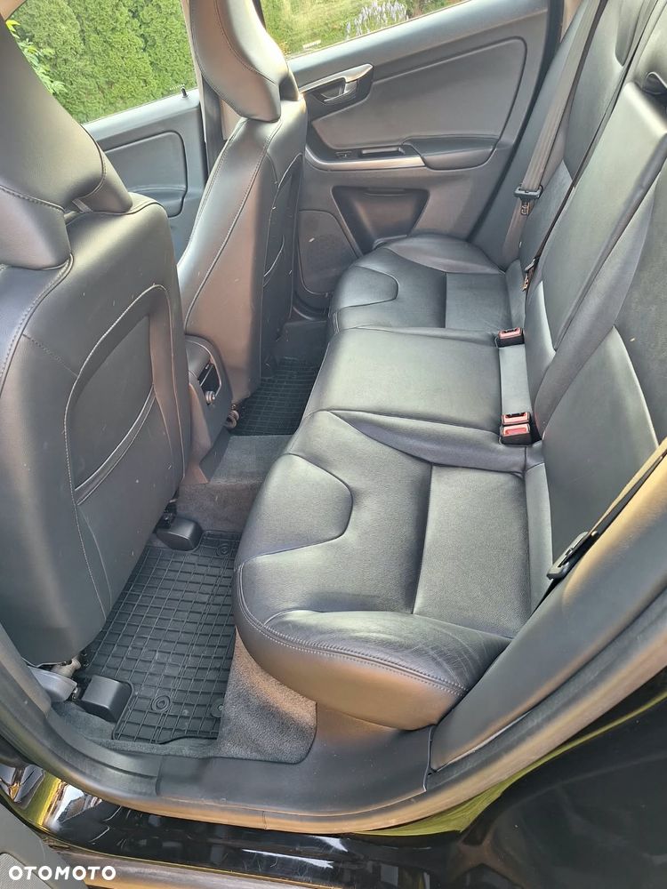 Volvo XC 60 D3 Geartronic Kinetic - 6