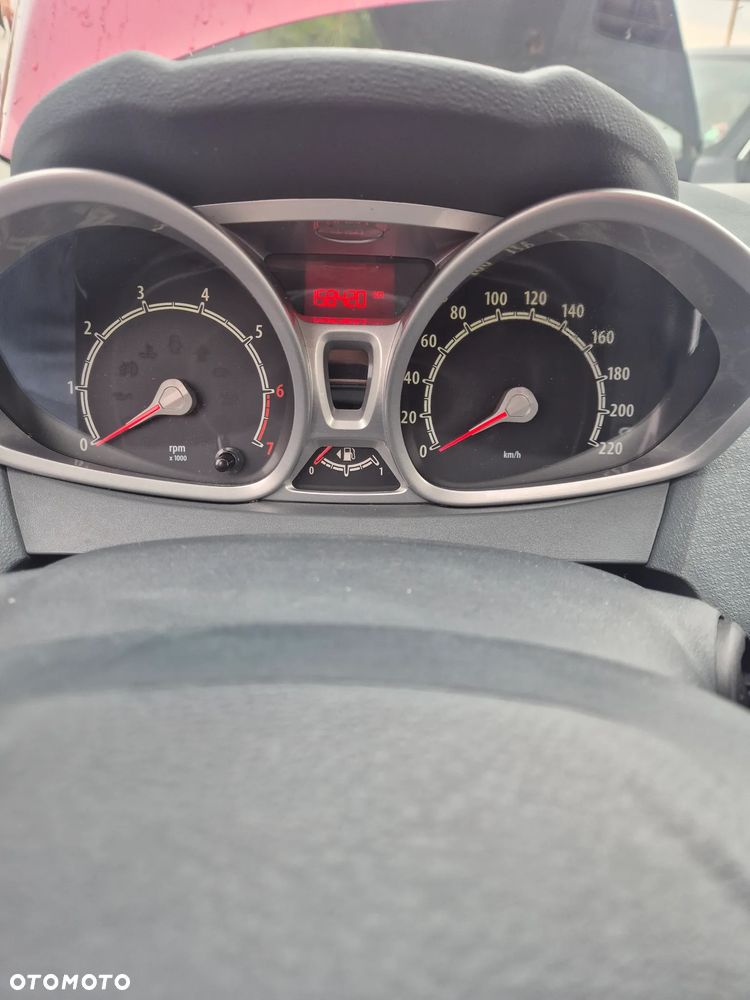 Ford Fiesta 1.4 Platinium X - 3