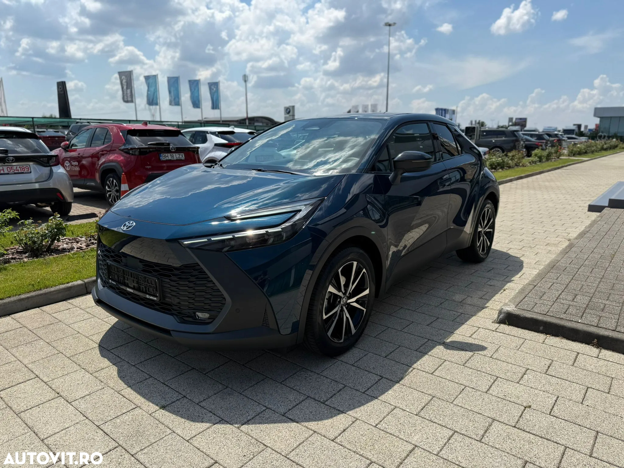 Toyota C-HR 2.0 HEV 197 CP 4x2 CVT Dynamic - 5