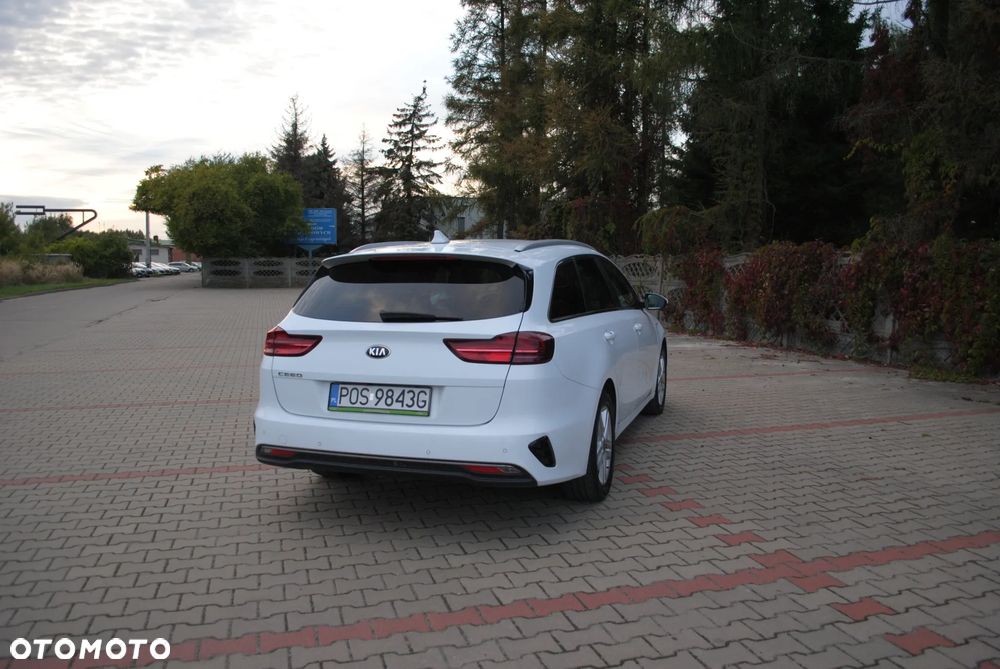 Kia Ceed 1.6 CRDi SCR L Business Line - 8