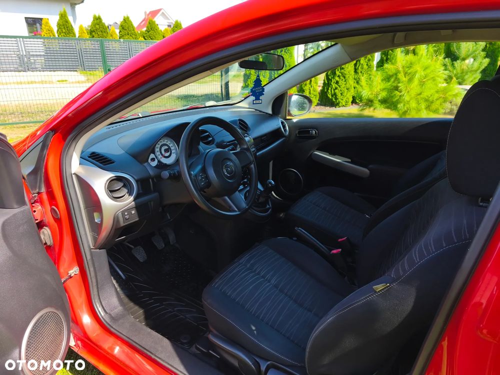 Mazda 2 1.3 Exclusive - 15
