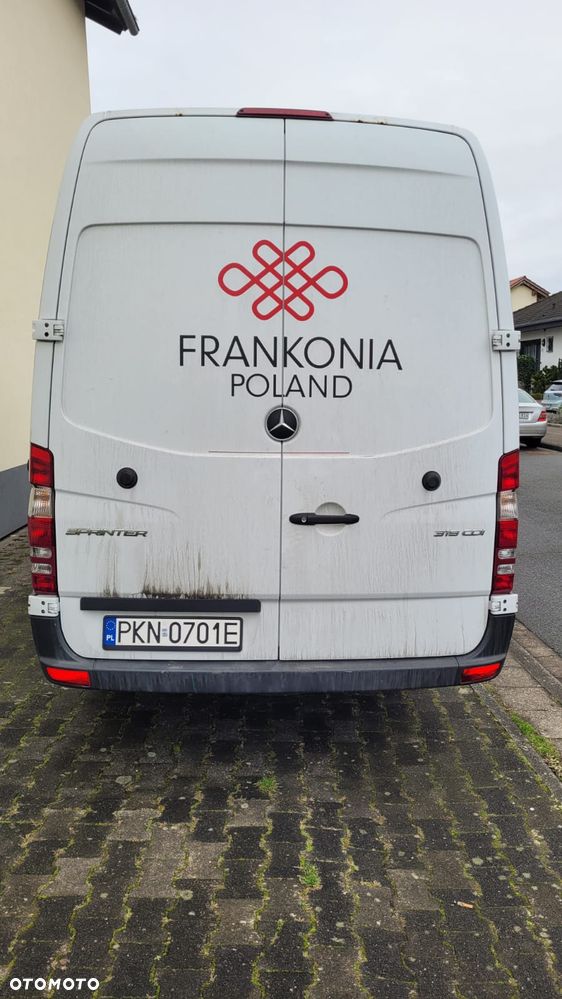 Mercedes-Benz Sprinter - 5