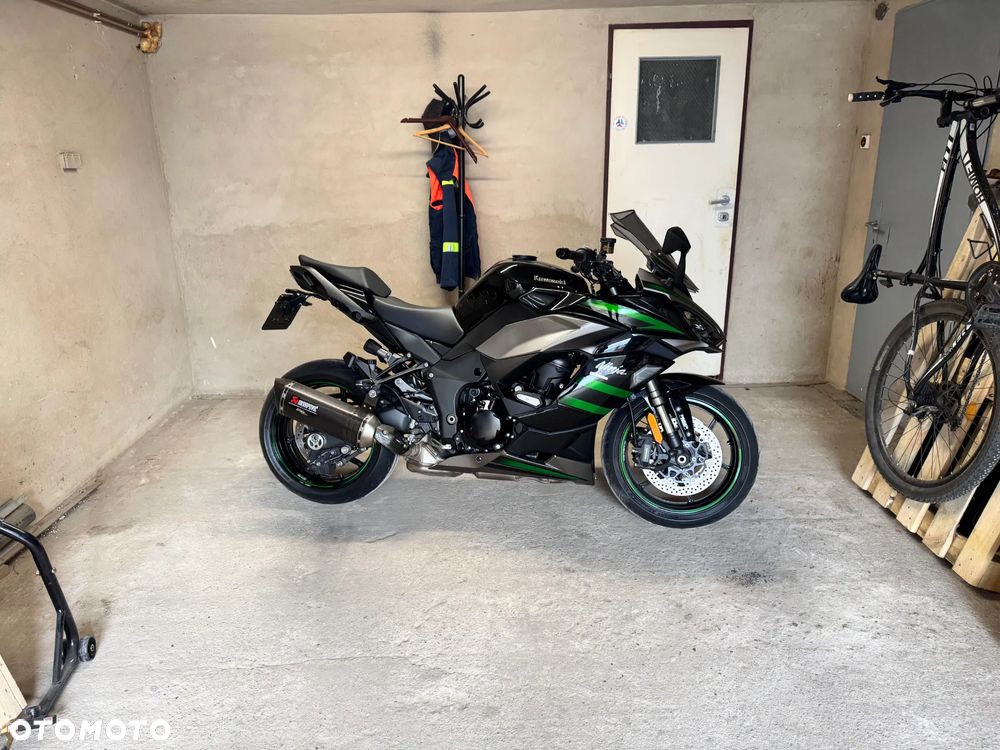 Kawasaki Ninja 1000 SX - 9