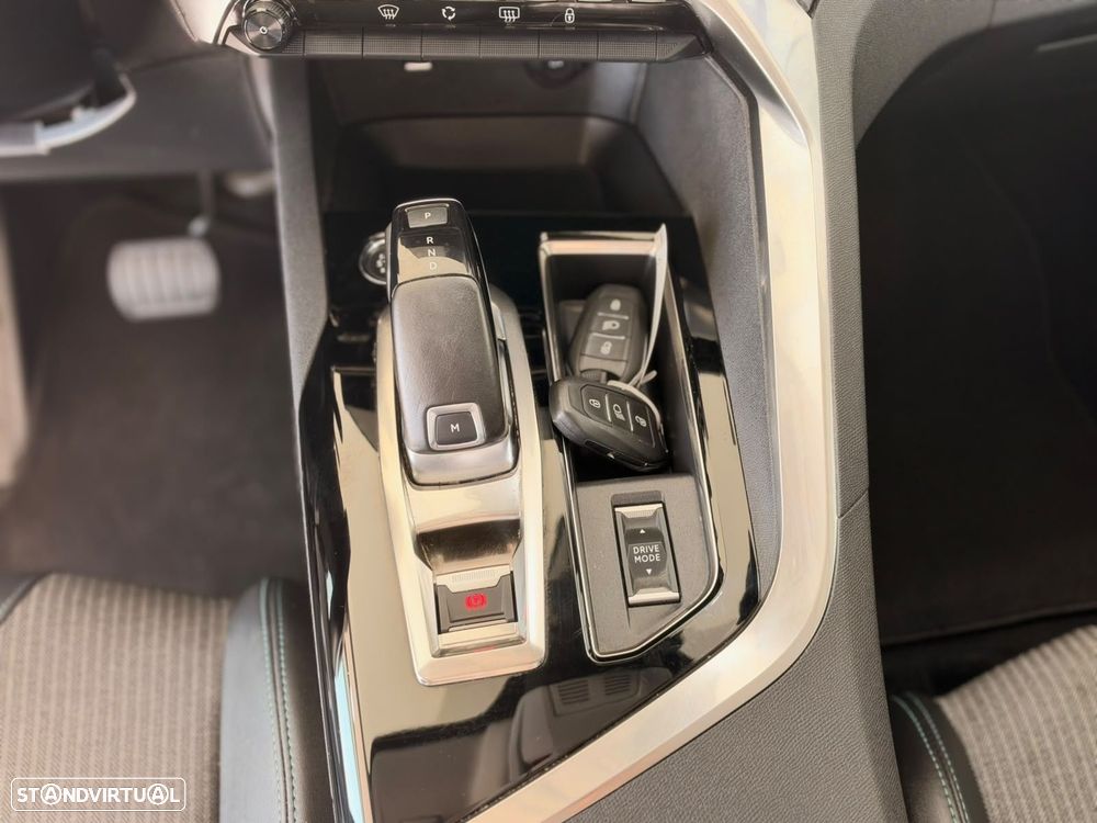 Peugeot 5008 1.5 BlueHDi Allure Pack EAT8 - 13
