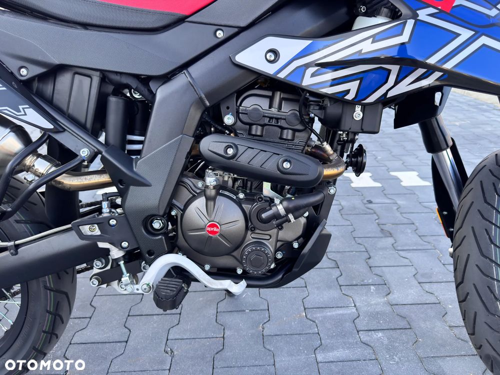 Aprilia SX - 11