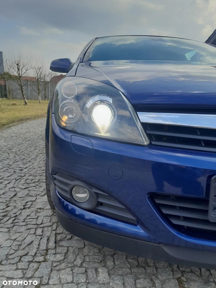 Opel Astra 2.0 Turbo Sport - 9