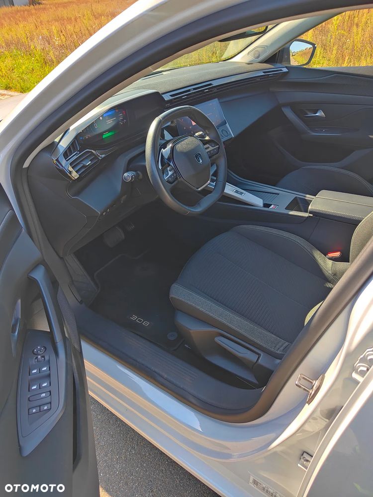 Peugeot 308 - 9