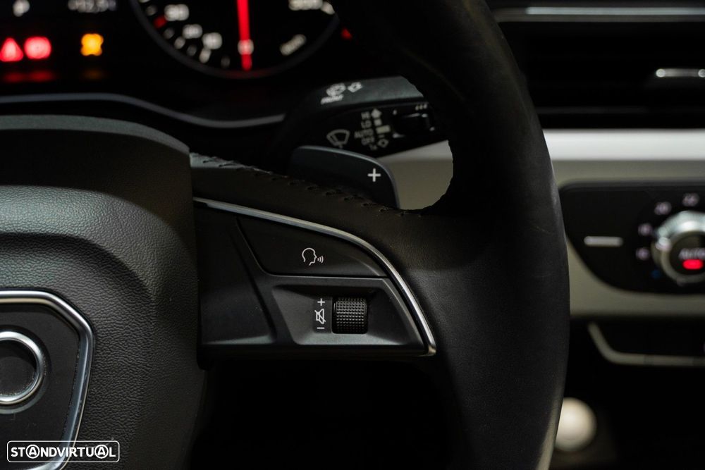 Audi A4 Avant 35 TDI S tronic - 24