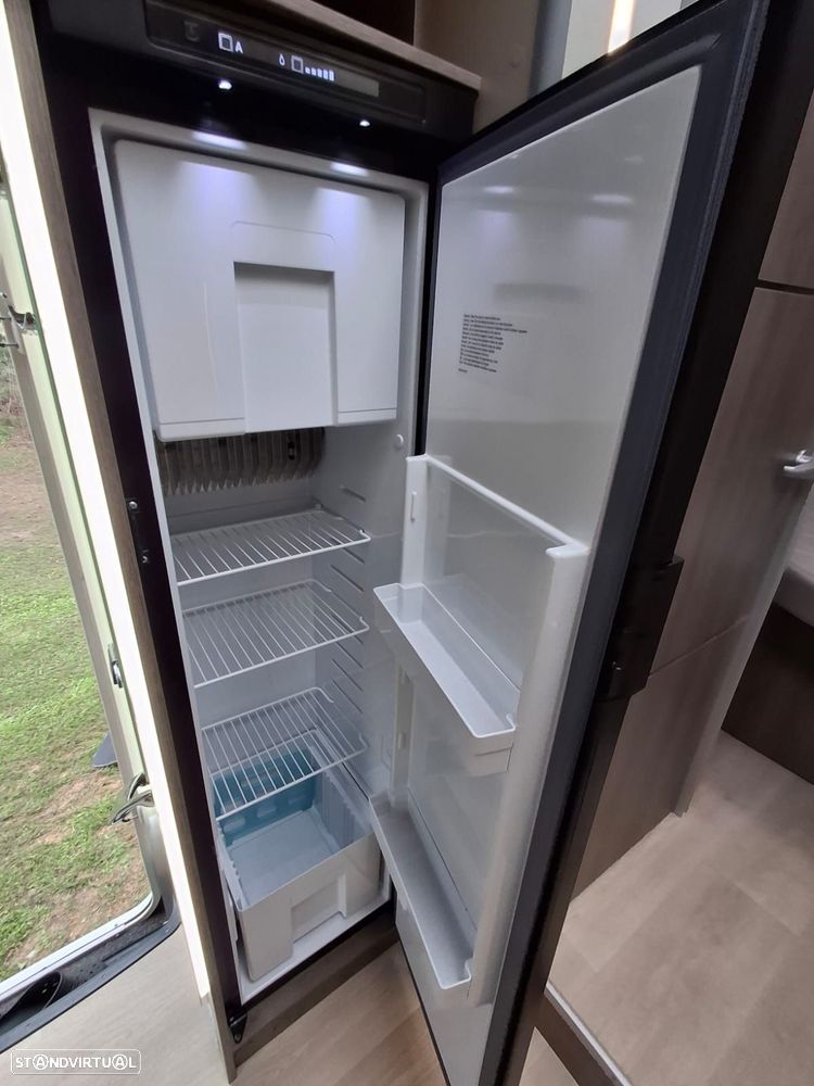 Chausson Titanium Ford Transit - 43