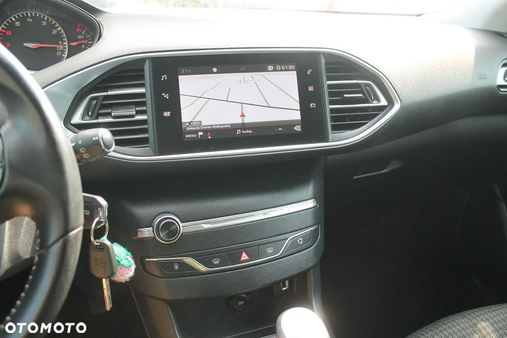 Peugeot 308 - 17