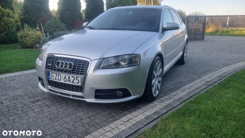 Audi A3 Sportback - 1