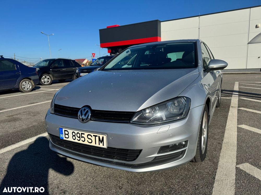 Volkswagen Golf - 4
