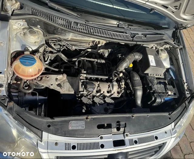 Volkswagen Polo - 11