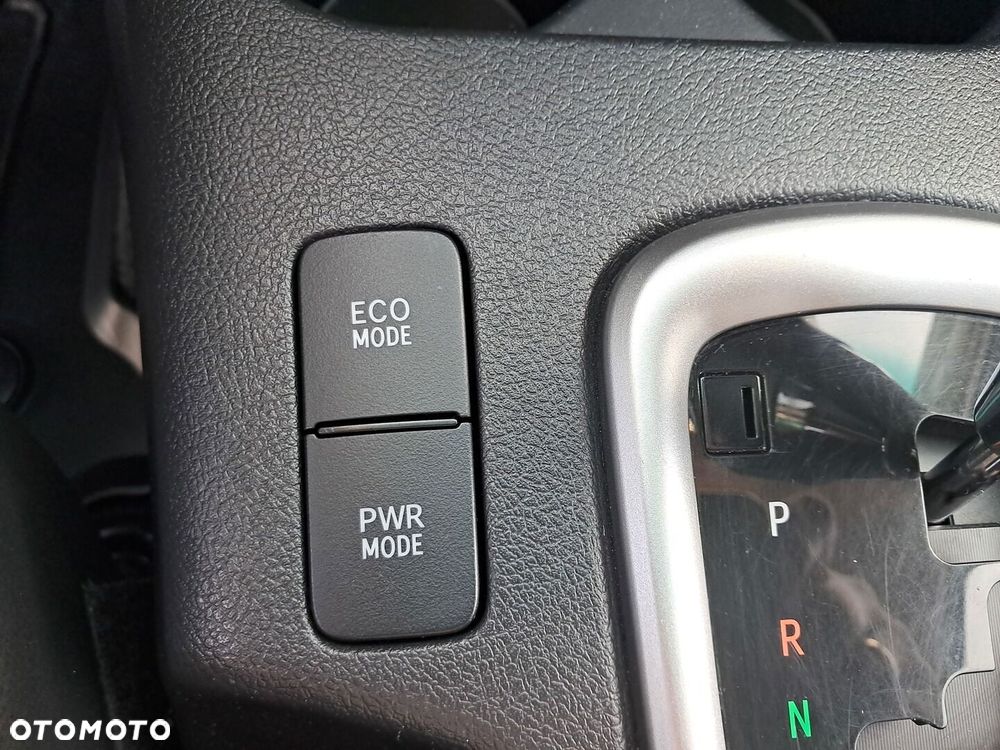 Toyota Hilux 2.4 D-4D Double Cab SR5 4x4 - 15