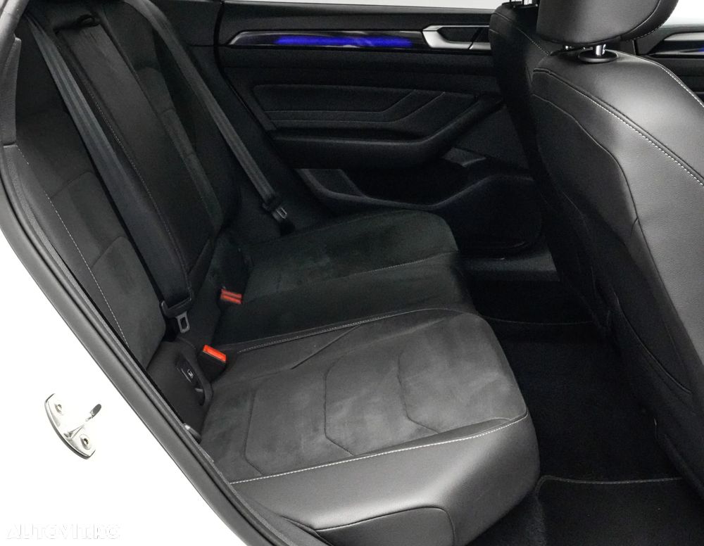 Volkswagen ARTEON 2.0 TSI DSG R-Line - 17