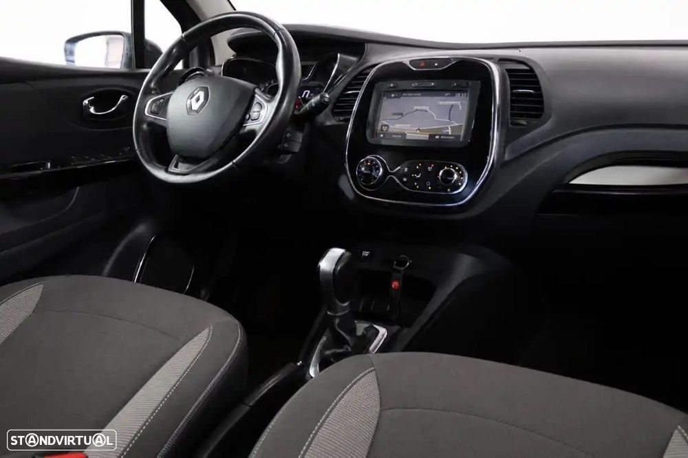 Renault Captur 1.2 TCe Exclusive EDC - 6